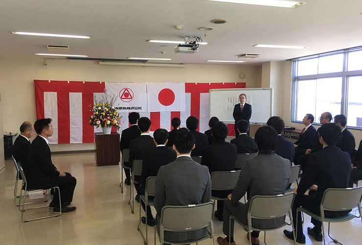 入社式(4月)